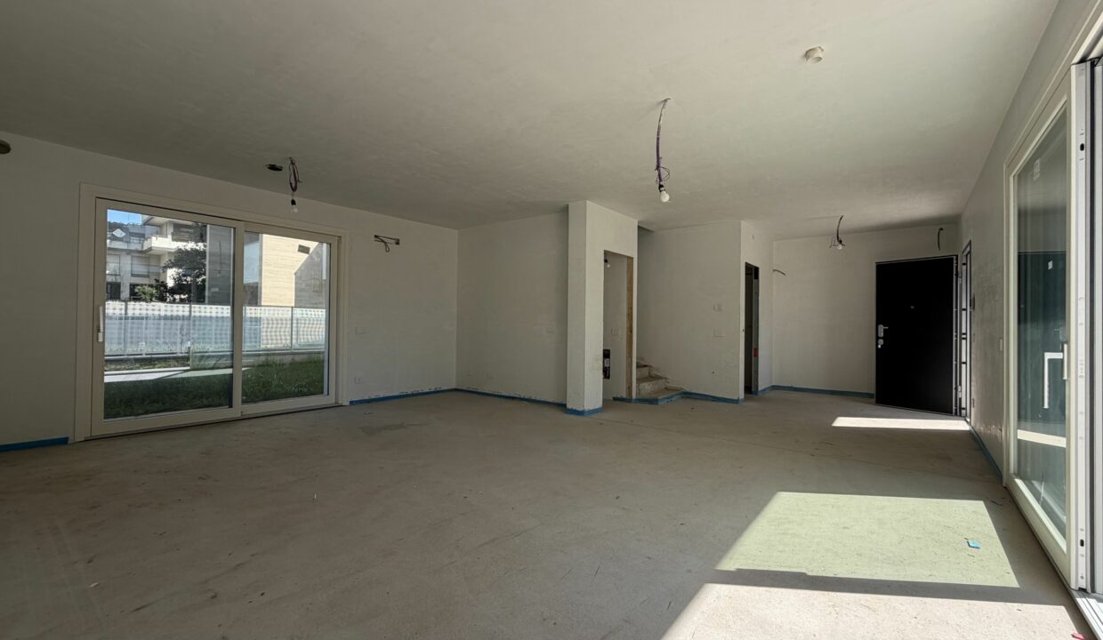 SARONNO VILLE BIFAMILIARI DI NUOVA COSTRUZIONE