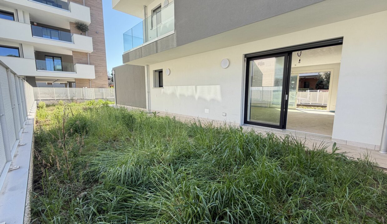 SARONNO VILLE BIFAMILIARI DI NUOVA COSTRUZIONE