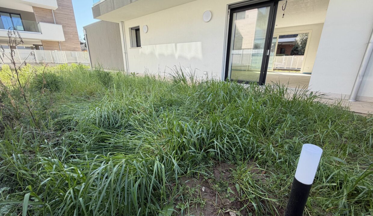 SARONNO VILLE BIFAMILIARI DI NUOVA COSTRUZIONE