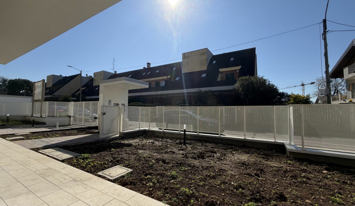 SARONNO VILLE BIFAMILIARI DI NUOVA COSTRUZIONE